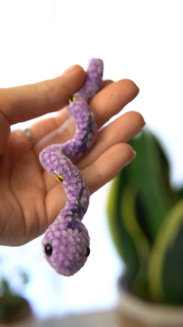 The Easy "Danger Noodle" Amigurumi Snake Wrap Bracelet Pattern