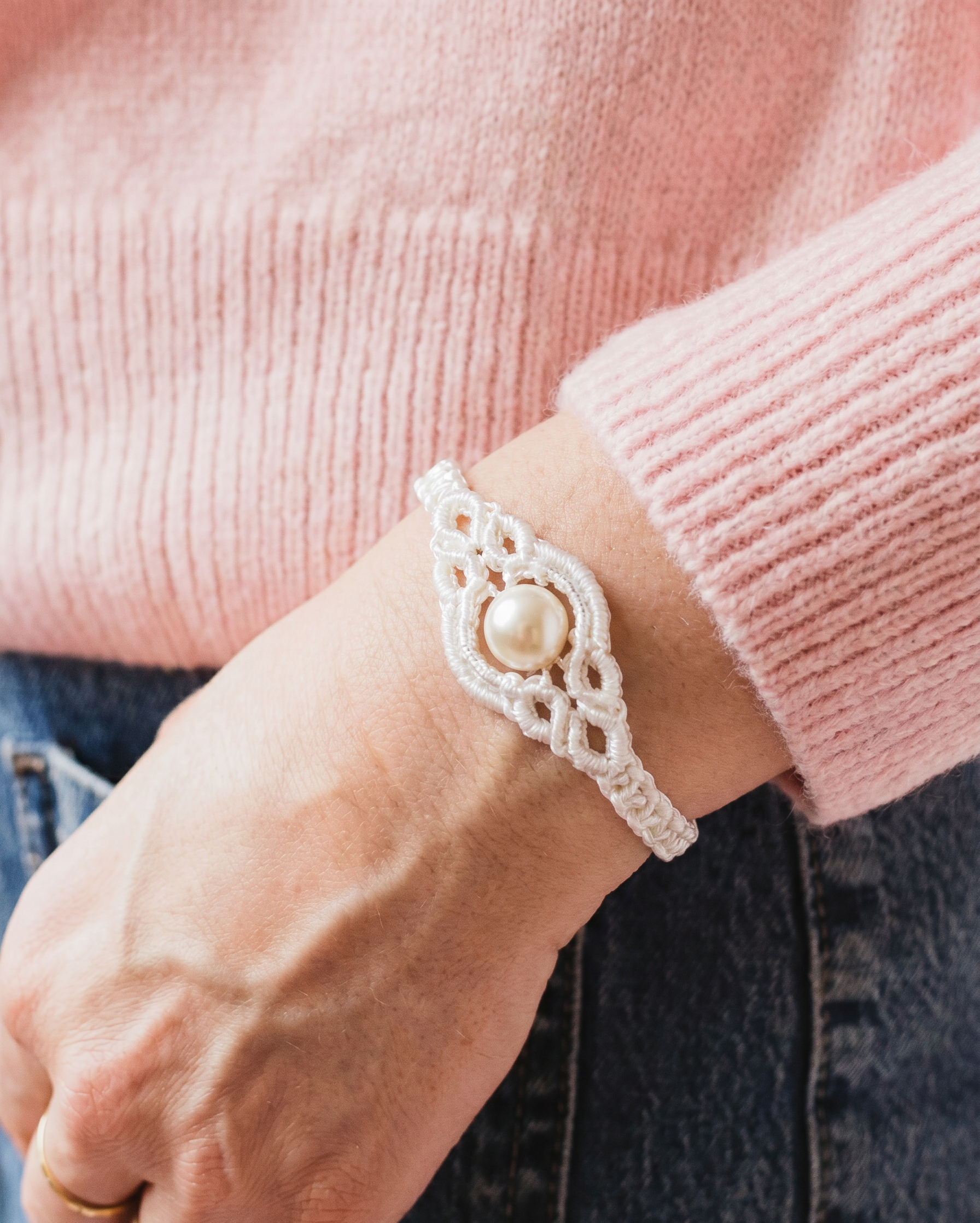 macrame bracelet pattern