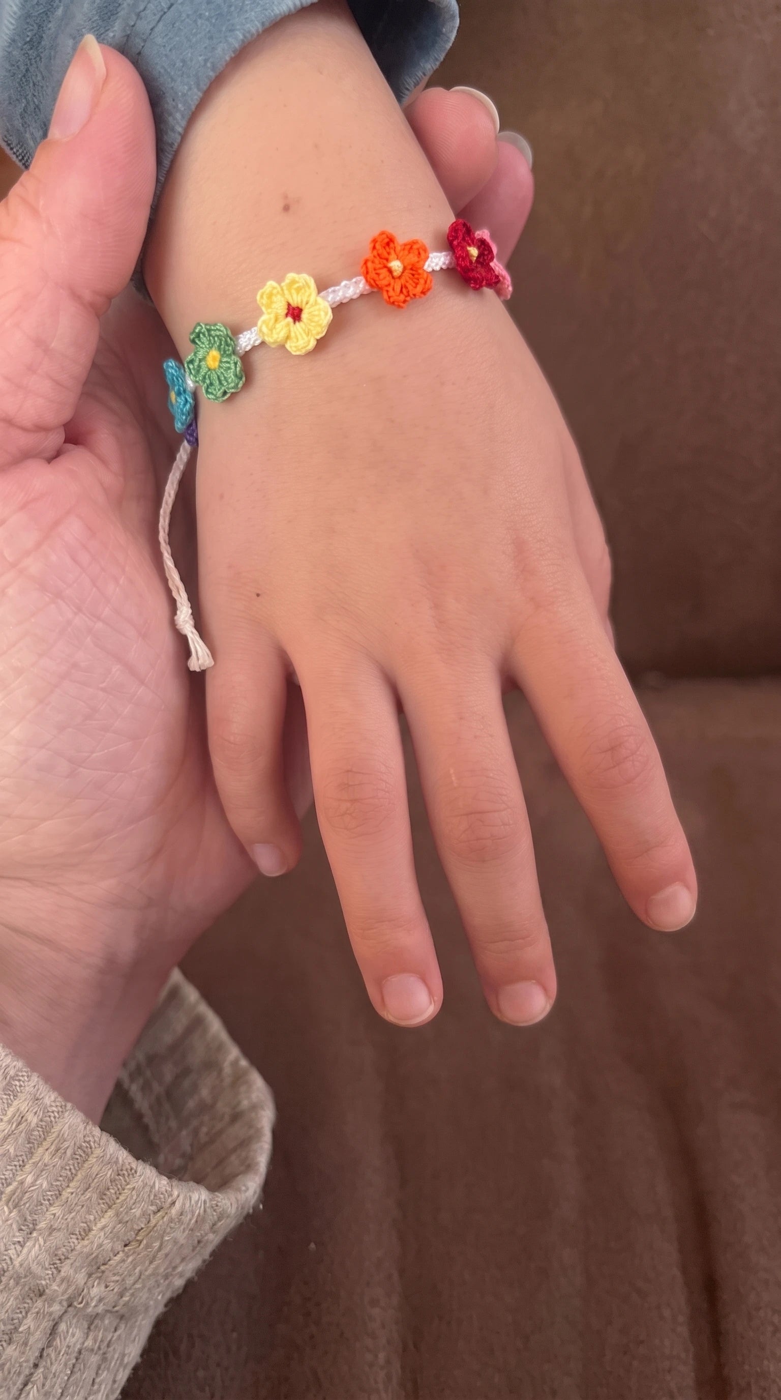 Multi-Flower Bracelet – 2 Patterns in 1