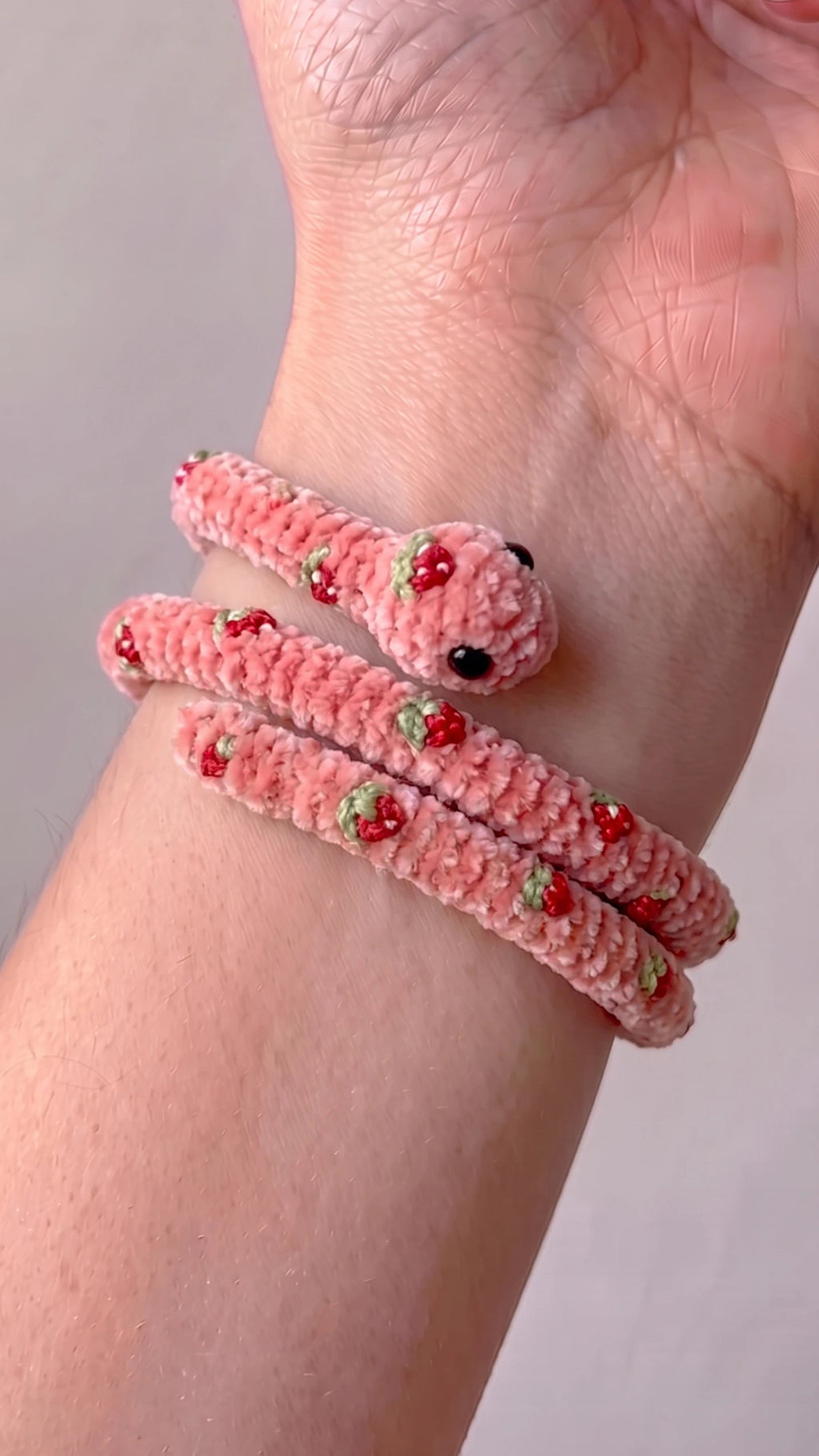 The Easy "Danger Noodle" Amigurumi Snake Wrap Bracelet Pattern